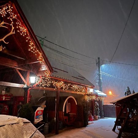 Engi Panzio Bed & Breakfast Ocna de Sus Dış mekan fotoğraf
